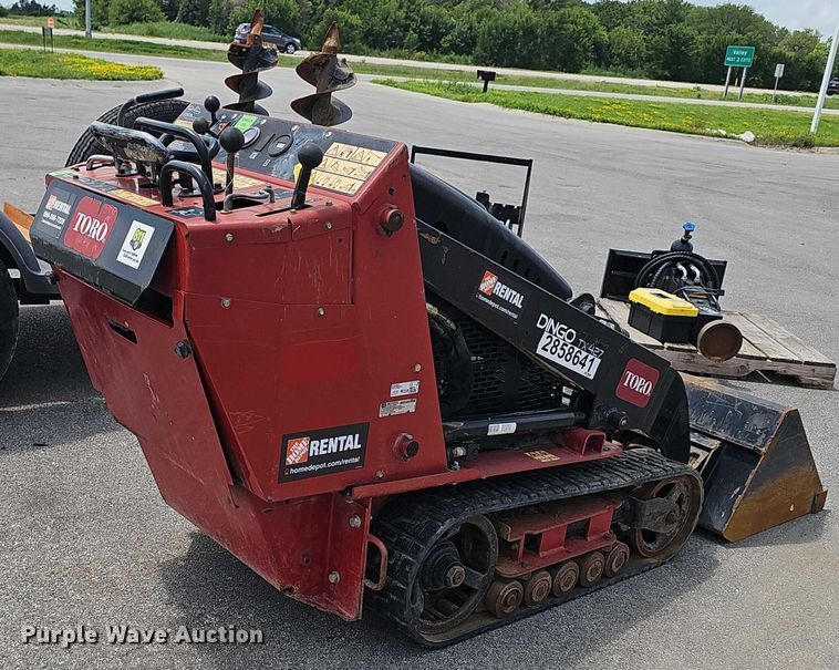 image for item DR3929 2019 Toro Dingo TX-427 compact utility loader