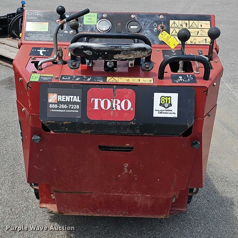 image for item DR3929 2019 Toro Dingo TX-427 compact utility loader