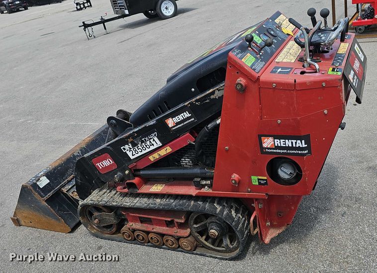 image for item DR3929 2019 Toro Dingo TX-427 compact utility loader