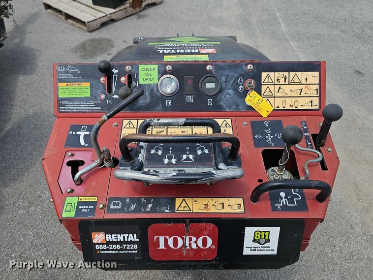 image for item DR3929 2019 Toro Dingo TX-427 compact utility loader
