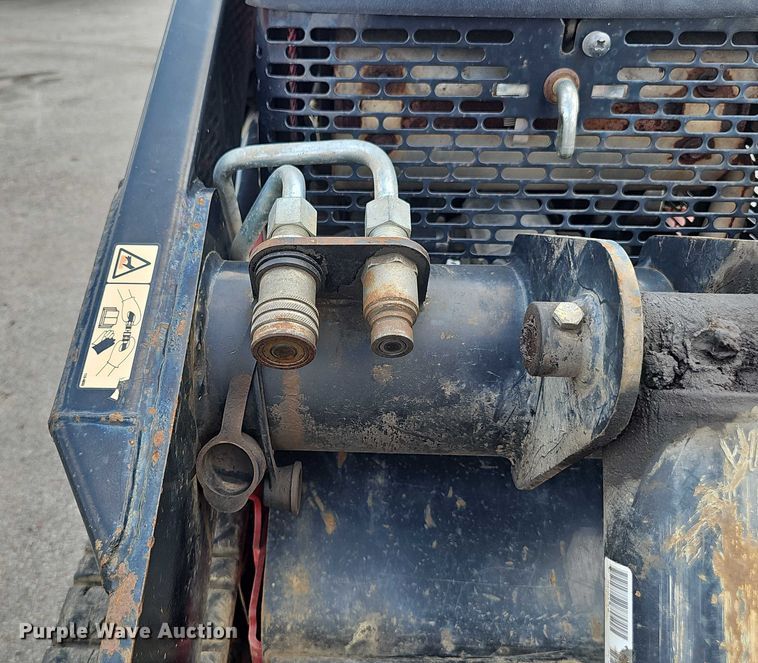 image for item DR3929 2019 Toro Dingo TX-427 compact utility loader