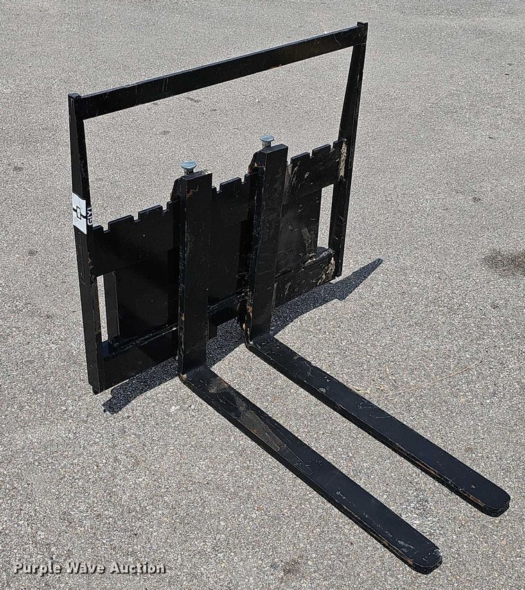 image for item DR3929 2019 Toro Dingo TX-427 compact utility loader