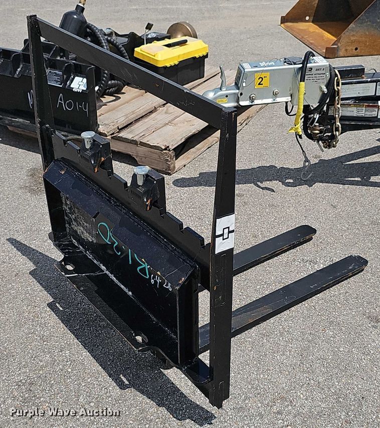 image for item DR3929 2019 Toro Dingo TX-427 compact utility loader