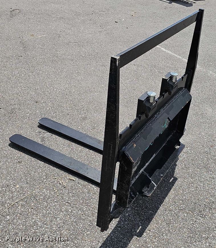 image for item DR3929 2019 Toro Dingo TX-427 compact utility loader