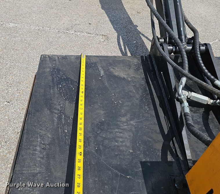 image for item DR3931 2025 GIYI GY-ECA63 skid steer brush mower