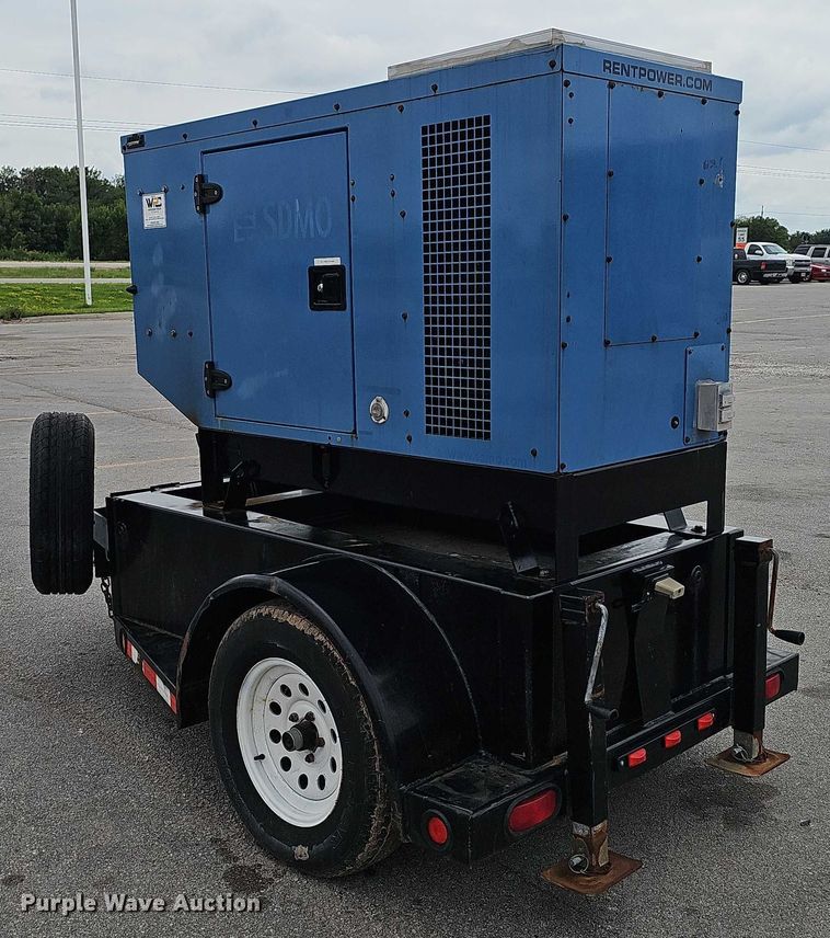 image for item DR3934 2005 SDMO 116UCM generator