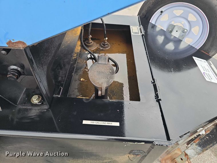 image for item DR3934 2005 SDMO 116UCM generator