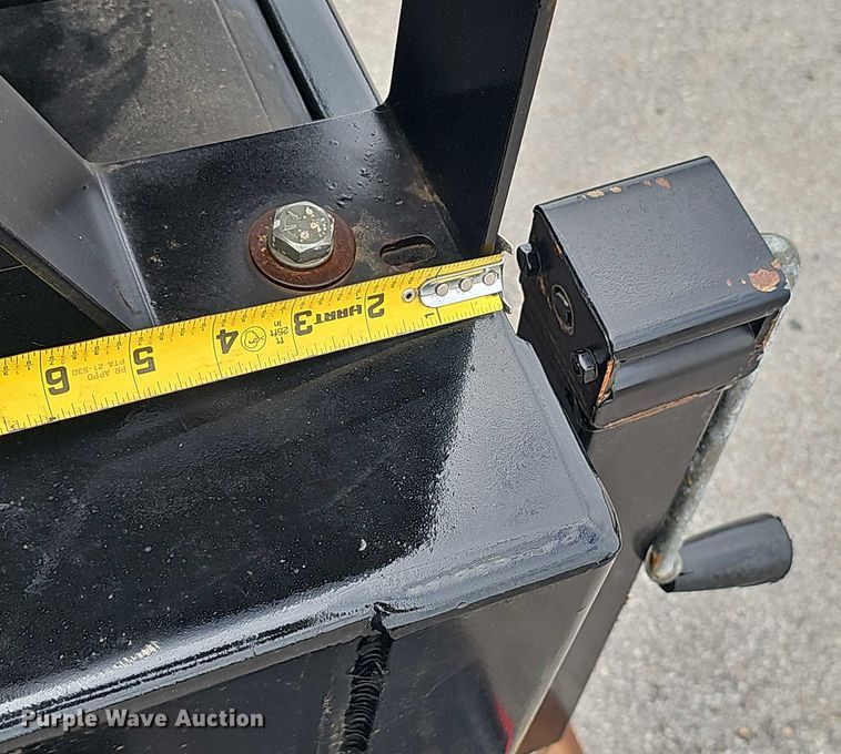 image for item DR3934 2005 SDMO 116UCM generator