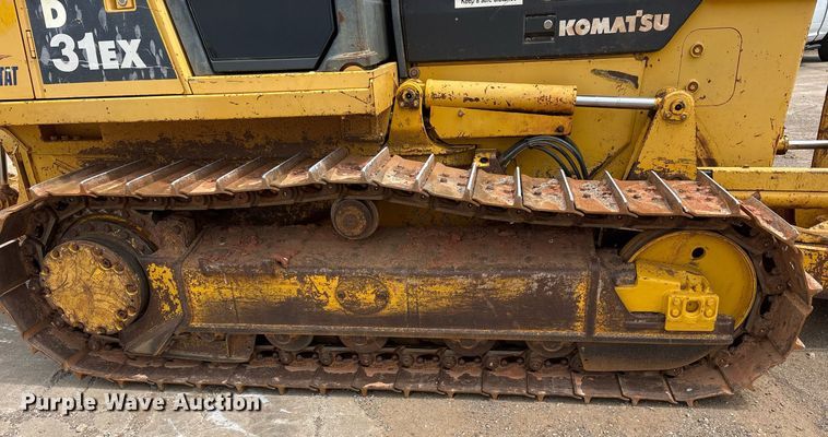 image for item DS3687 2007 Komatsu D31EX-21A dozer