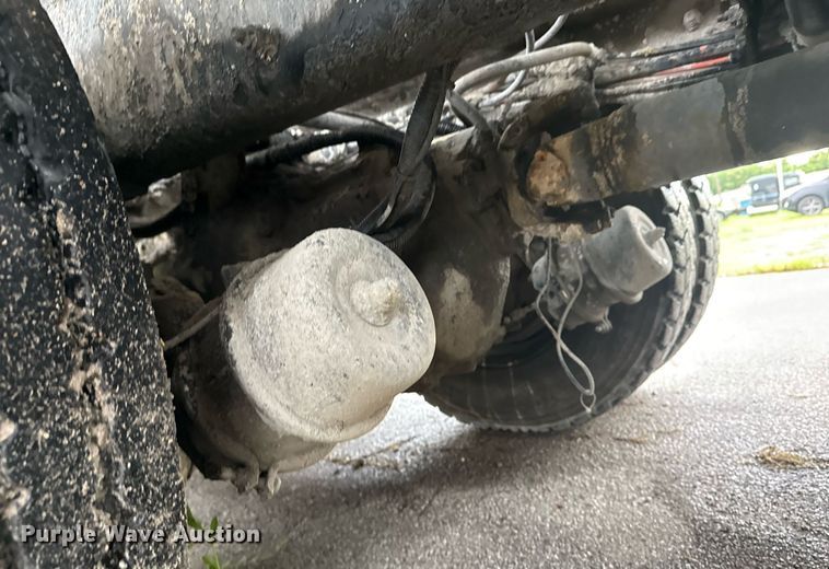 image for item DS3762 2014 Peterbilt 365 ready mix truck