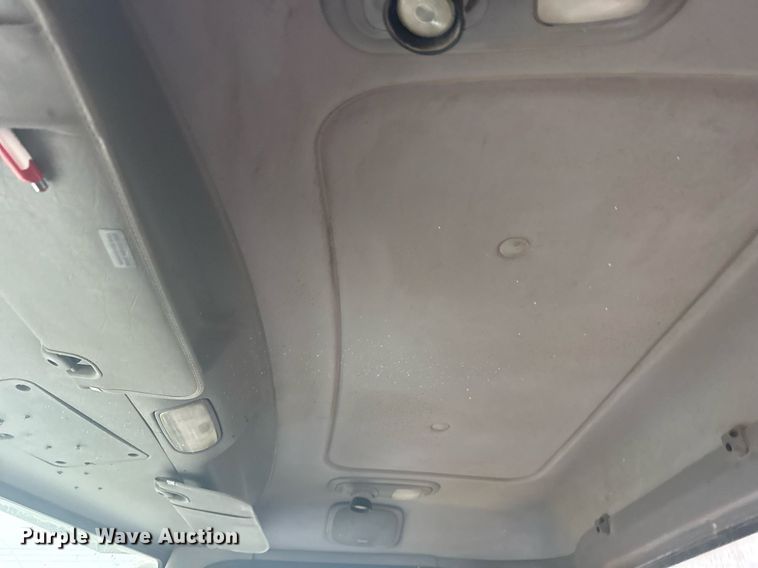 image for item DS3762 2014 Peterbilt 365 ready mix truck