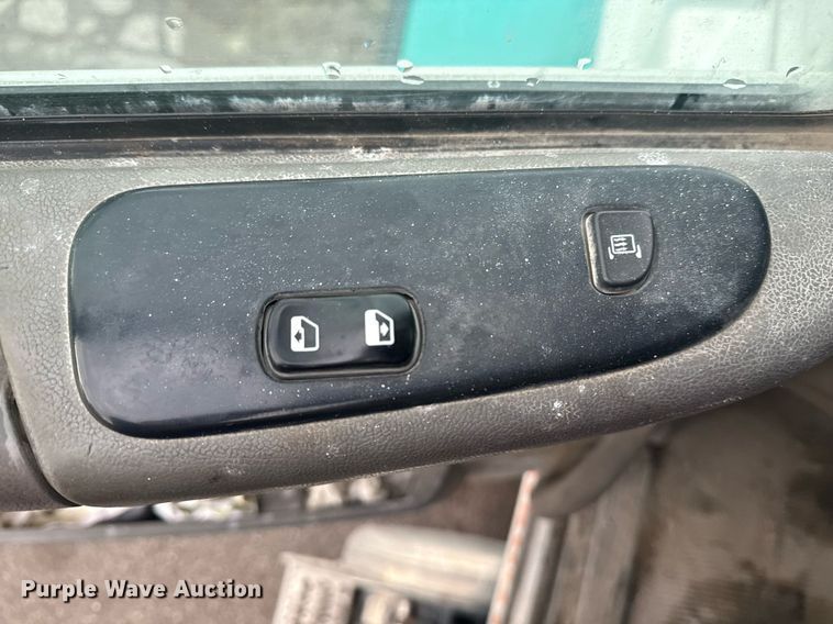 image for item DS3762 2014 Peterbilt 365 ready mix truck