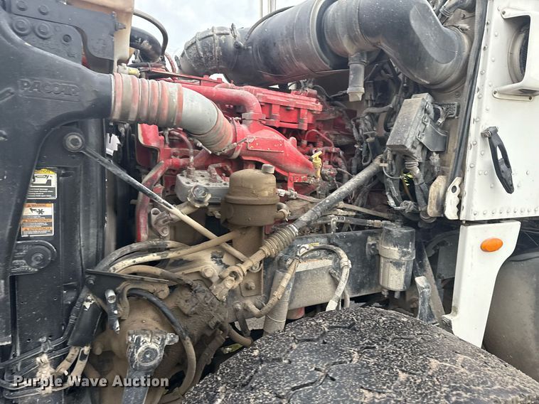 image for item DS3762 2014 Peterbilt 365 ready mix truck