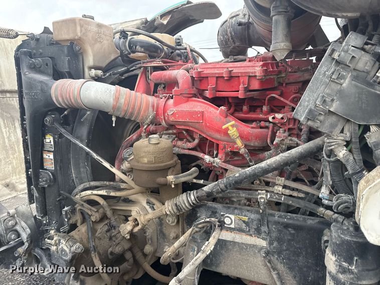 image for item DS3762 2014 Peterbilt 365 ready mix truck