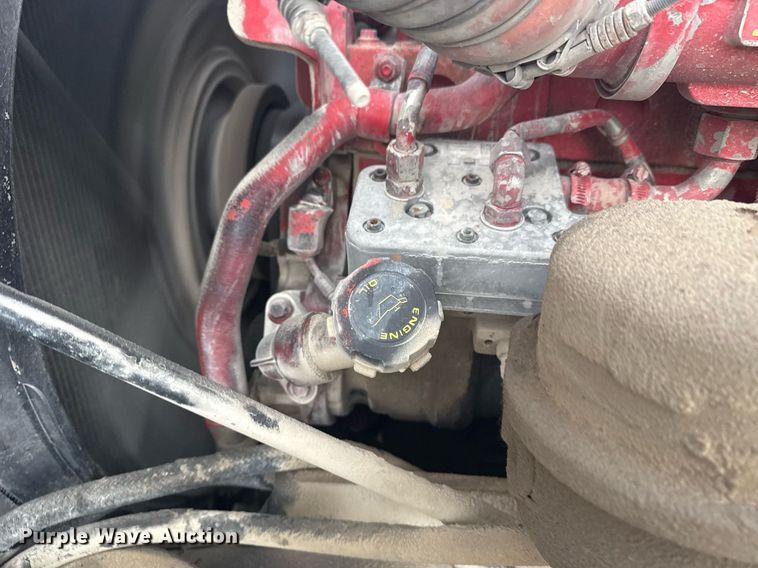 image for item DS3762 2014 Peterbilt 365 ready mix truck