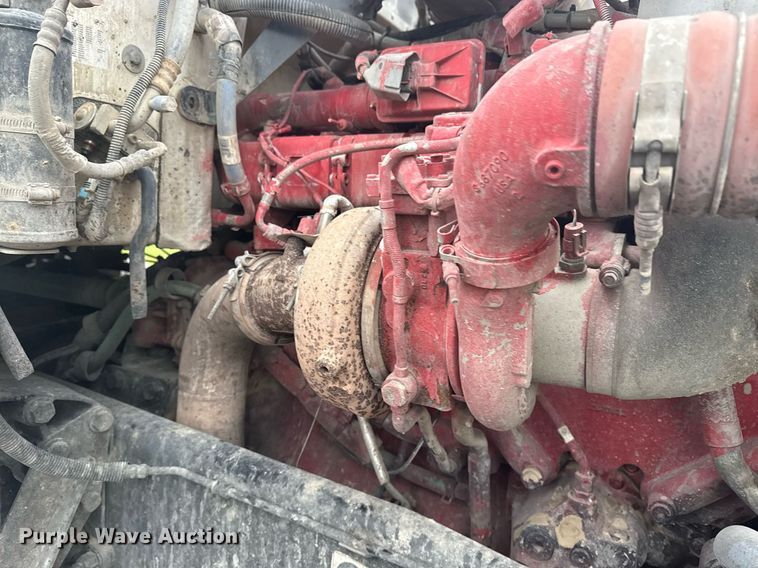 image for item DS3762 2014 Peterbilt 365 ready mix truck