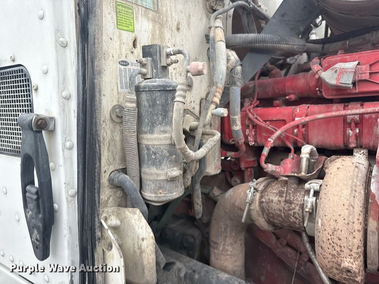 image for item DS3762 2014 Peterbilt 365 ready mix truck