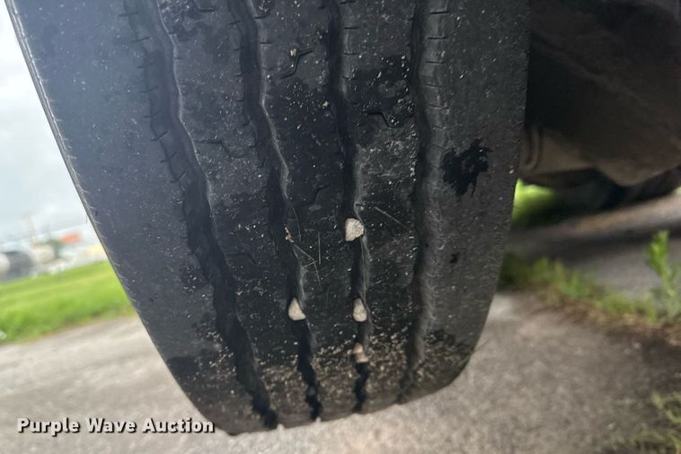 image for item DS3762 2014 Peterbilt 365 ready mix truck