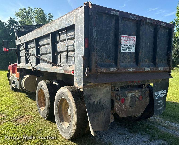 image for item DS3764 1992 Kenworth T660 dump truck