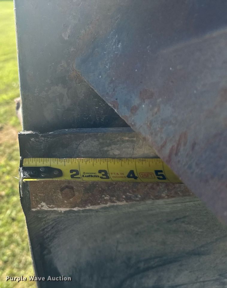 image for item DS3764 1992 Kenworth T660 dump truck