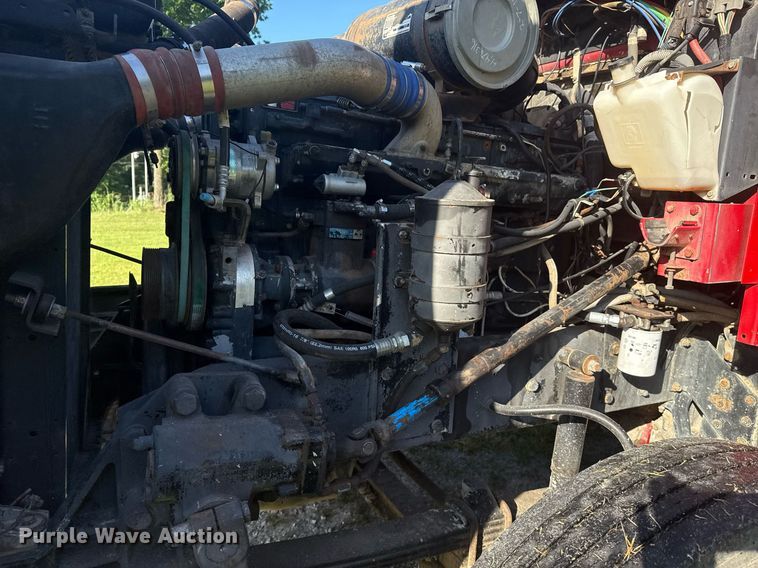 image for item DS3764 1992 Kenworth T660 dump truck