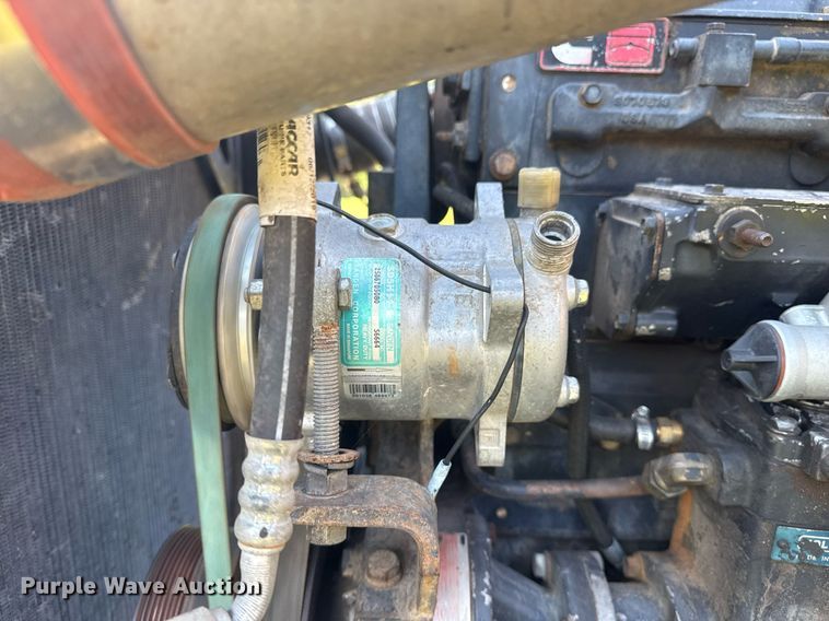 image for item DS3764 1992 Kenworth T660 dump truck