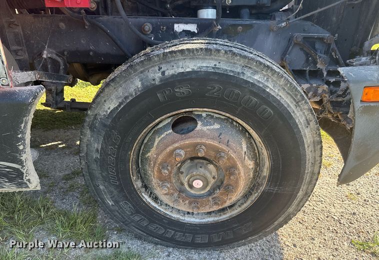 image for item DS3764 1992 Kenworth T660 dump truck