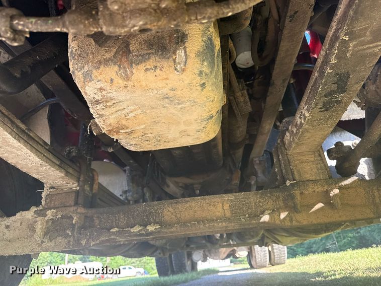 image for item DS3764 1992 Kenworth T660 dump truck