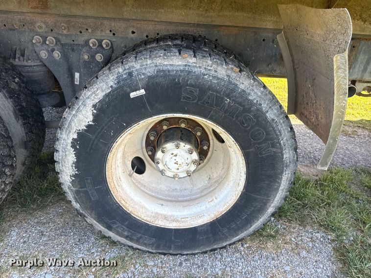 image for item DS3764 1992 Kenworth T660 dump truck