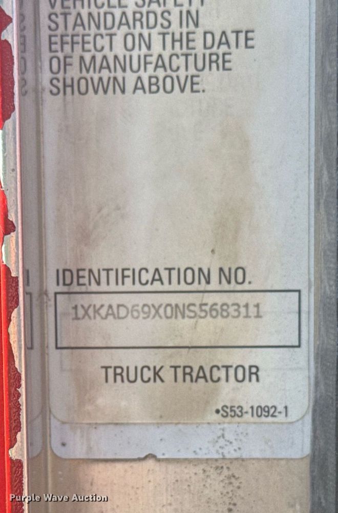 image for item DS3764 1992 Kenworth T660 dump truck