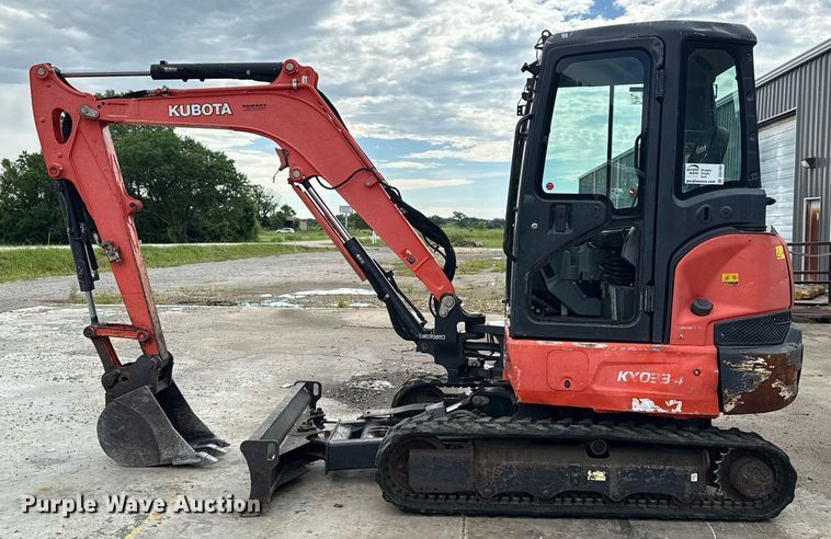 image for item DS3769 2017 Kubota KX033-4 mini excavator