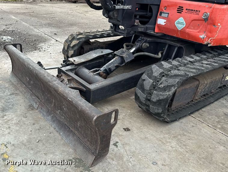 image for item DS3769 2017 Kubota KX033-4 mini excavator