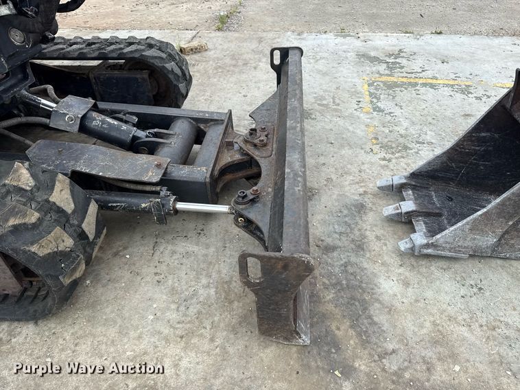 image for item DS3769 2017 Kubota KX033-4 mini excavator