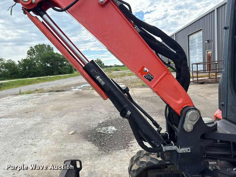 image for item DS3769 2017 Kubota KX033-4 mini excavator