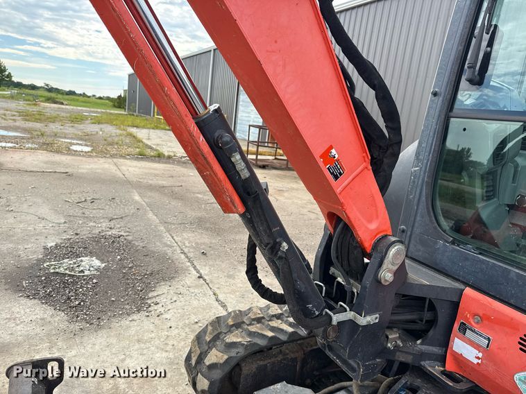 image for item DS3769 2017 Kubota KX033-4 mini excavator