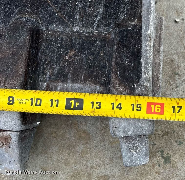 image for item DS3769 2017 Kubota KX033-4 mini excavator