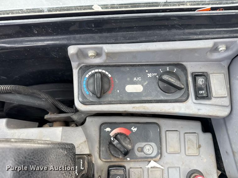 image for item DS3769 2017 Kubota KX033-4 mini excavator