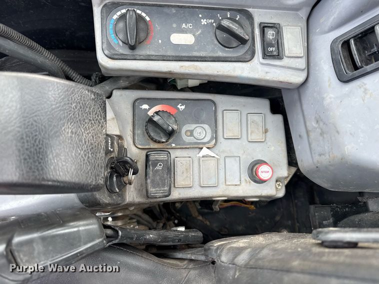 image for item DS3769 2017 Kubota KX033-4 mini excavator