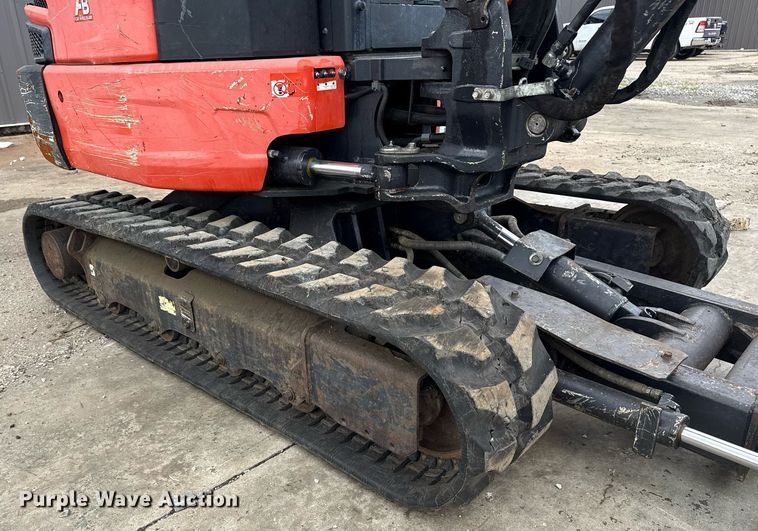 image for item DS3769 2017 Kubota KX033-4 mini excavator