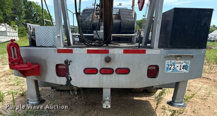 image for item DS3774 2009 Freightliner Business Class M2 swab truck