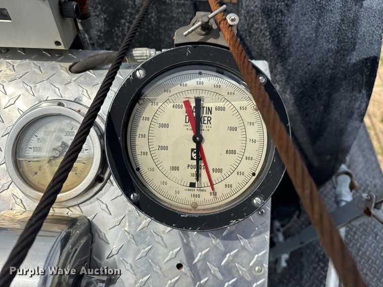 image for item DS3774 2009 Freightliner Business Class M2 swab truck