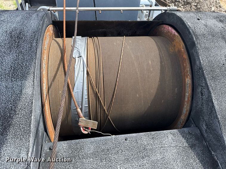 image for item DS3774 2009 Freightliner Business Class M2 swab truck