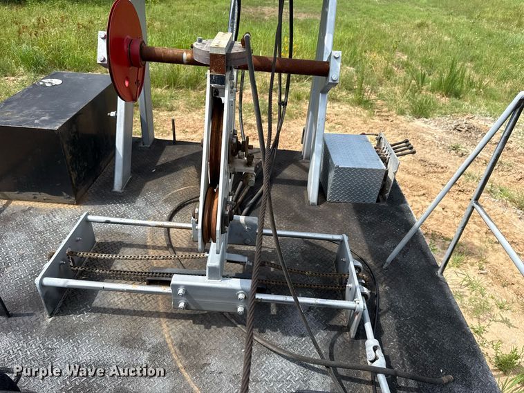 image for item DS3774 2009 Freightliner Business Class M2 swab truck