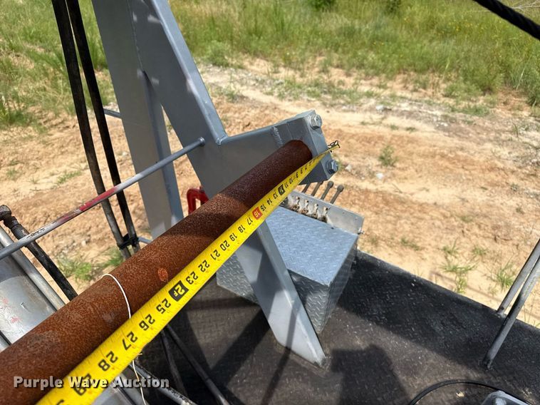 image for item DS3774 2009 Freightliner Business Class M2 swab truck