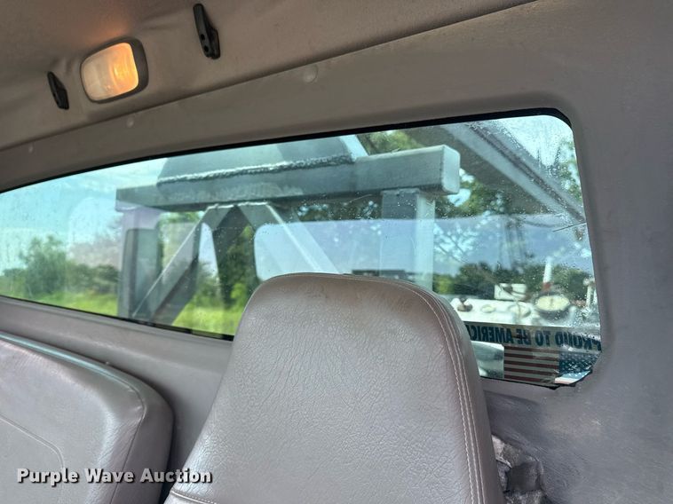 image for item DS3774 2009 Freightliner Business Class M2 swab truck