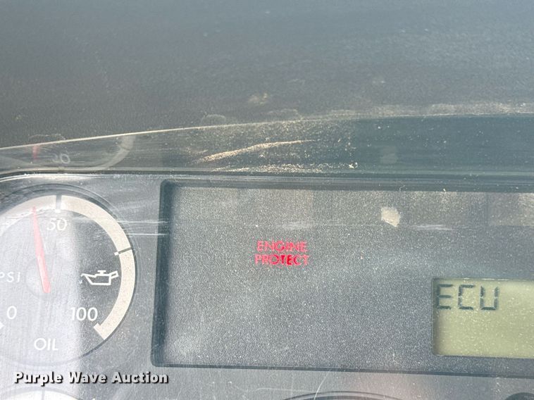 image for item DS3774 2009 Freightliner Business Class M2 swab truck