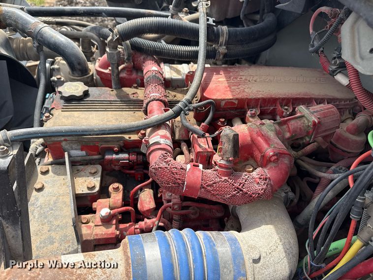 image for item DS3774 2009 Freightliner Business Class M2 swab truck