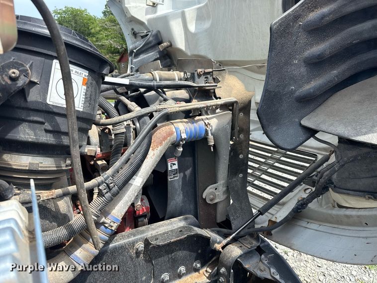 image for item DS3774 2009 Freightliner Business Class M2 swab truck