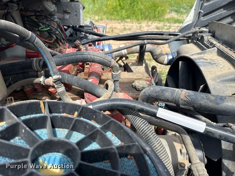 image for item DS3774 2009 Freightliner Business Class M2 swab truck