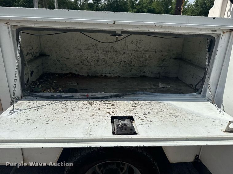 image for item DS3777 2012 Dodge Ram 4500 bucket truck